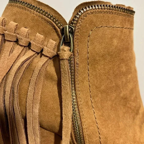 Dolce Vita Brown Faux suede fringe open toe booties size 11 - Picture 5 of 6